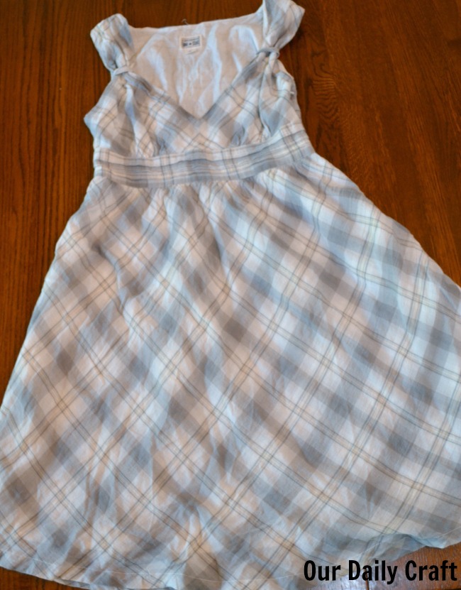 Summer of No Pants: Upcycle a Dress into a Skirt - Our Daily Craft