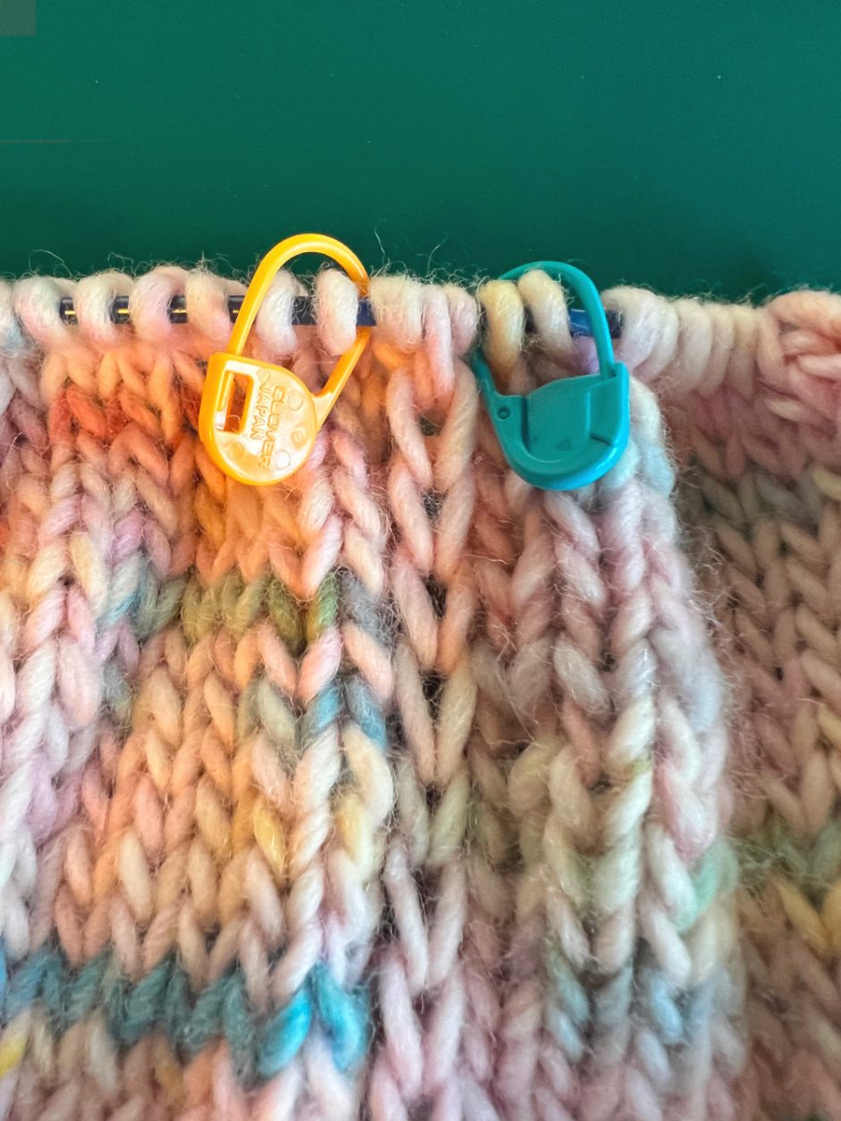 How to Use Stitch Markers in Your Knitting - Our Daily Craft